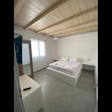 Elia Villa