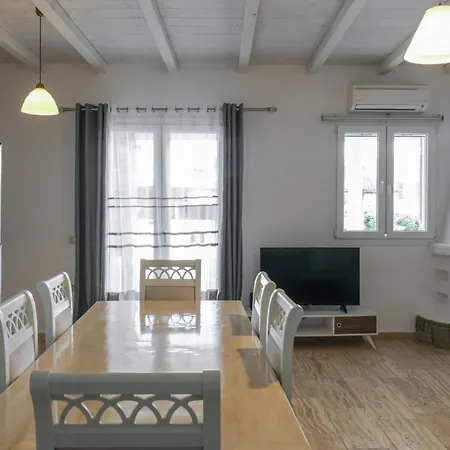 Elia Villa